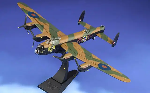 CORGI UK PMM Lancaster B. MkIII British Air Force 3th SQUADRON 1/72 модель самолета литья под давлением