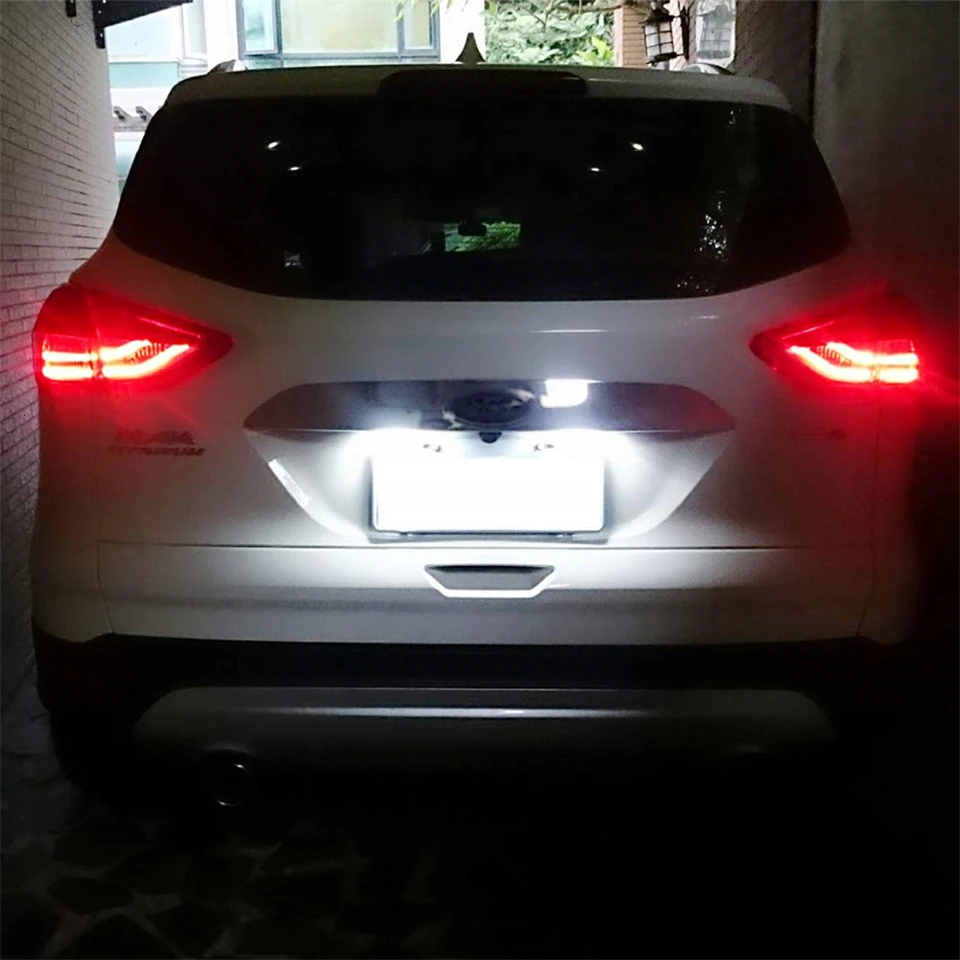 2008 ford focus license plate light
