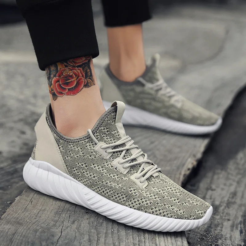 

New Men's Sports Flying Weave Running Fashion Leisure Men Shoes