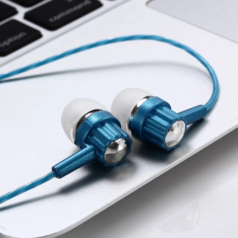 Durable Plastic Braided Headset Wired Earphone With Microphone Portable Audio And Video Device