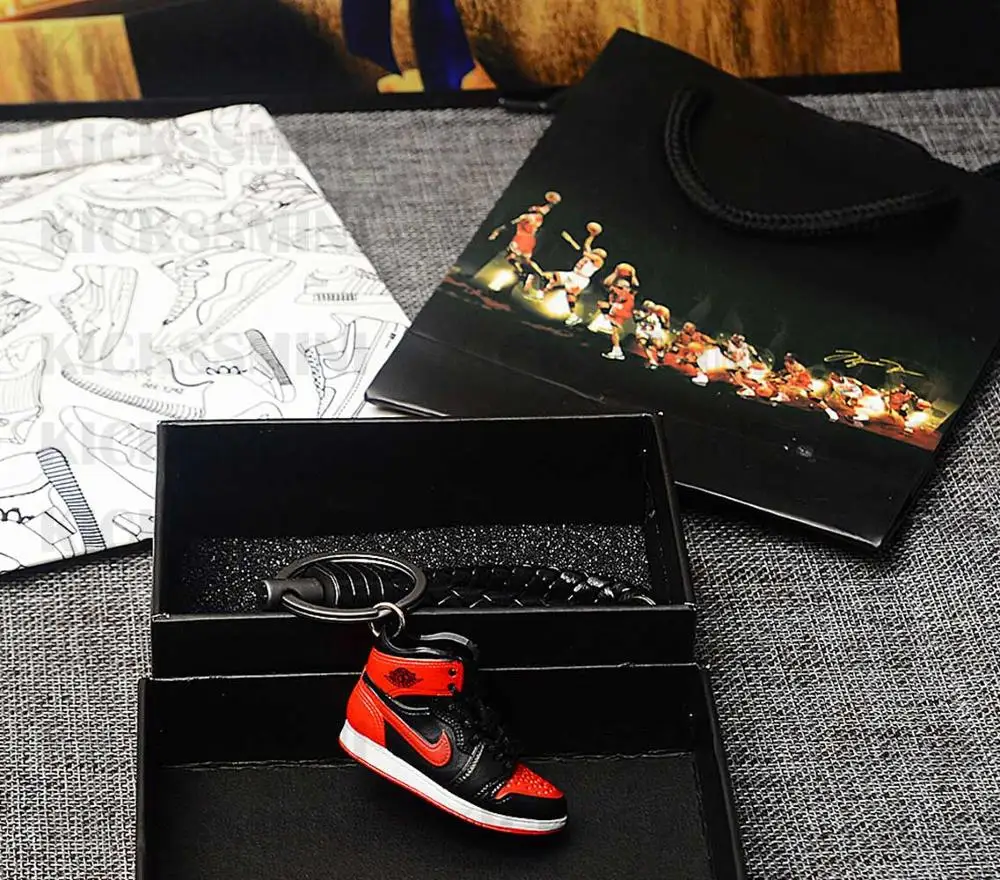 Персональный DIY Air Jordan " разбитая задняя панель" часть 1 3D кроссовок фигурный брелок сумка коробка Подвеска для пары Кукла аксессуар - Цвет: a shoe w rope