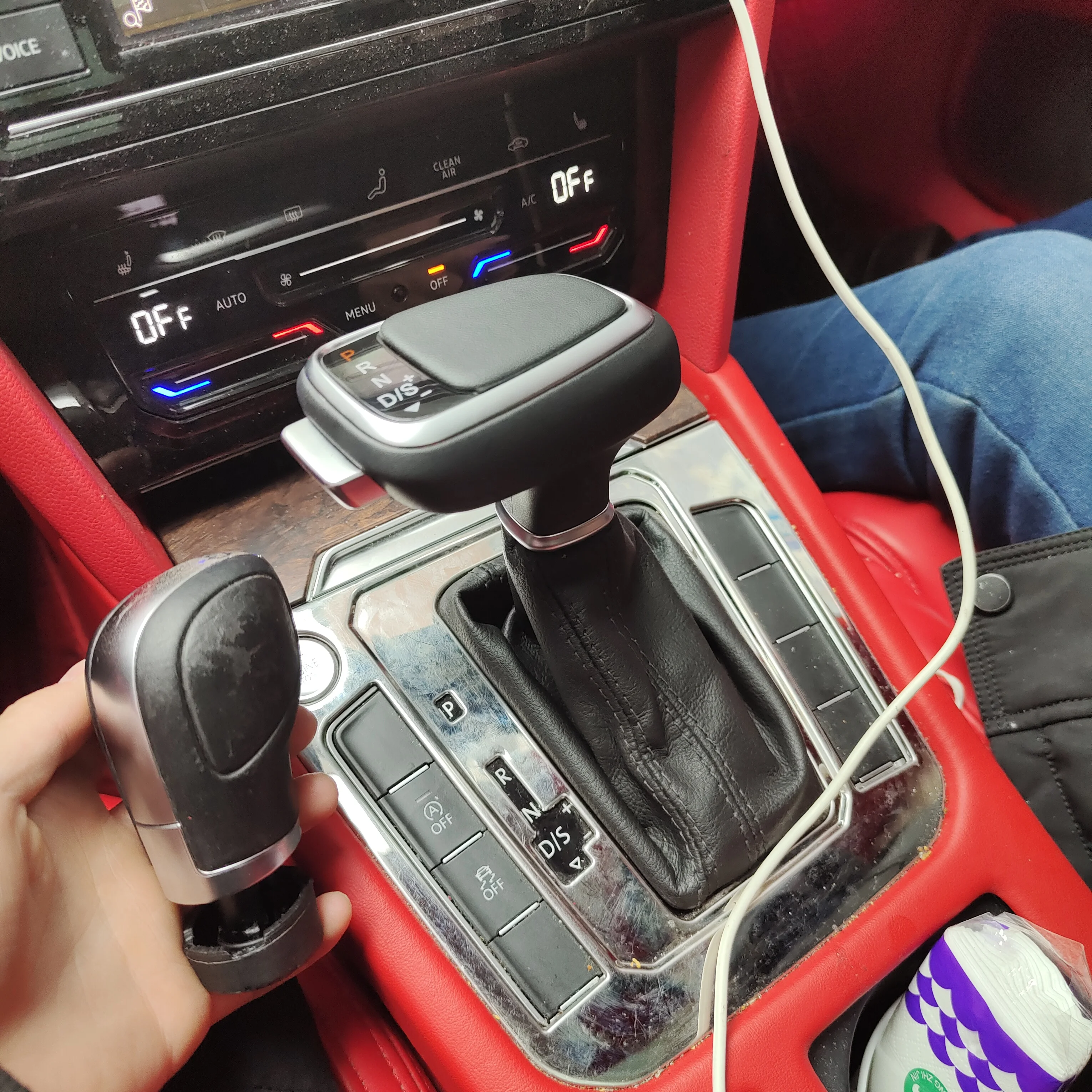 For Volkswagen VW Tiguan Bora Golf 6 7 CC Sagitar Passat MAGOTAN Lavida Touran Car Automatic Gearbox Handles Gear Shift Knob 