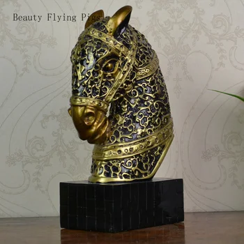 

New house general horse head lucky resin decoration home living room decoration wine cabinet luxury crafts furnishings