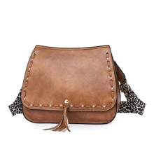 

Female Bag New Vintage Woven Tassel Willow Nail Messenger Bag Fashion Flip Bag Shoulder Strap PU Leather Ladies Shoulder Bag