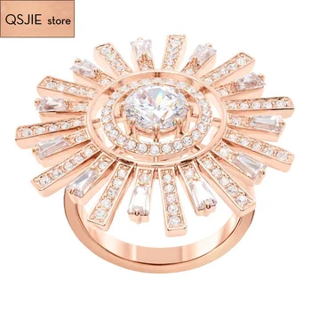 

QSJIE High quality SWA. Fashionable, fresh and shiny crystal, gifts,solar Cocktail Ring Glamorous fashion jewelry