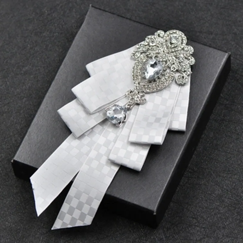 Высококлассный Модный бриллиантовый галстук-бабочка Женихи мужские свадебные аксессуары для воротника Галстуки Роза брошь карманное полотенце квадратный набор подарки для мужчин - Цвет: Silver