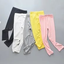 Детские леггинсы; Новинка года; Летние Стильные тонкие леггинсы для девочек; Брюки-Капри; однотонные модные детские леггинсы из бамбуковой ткани