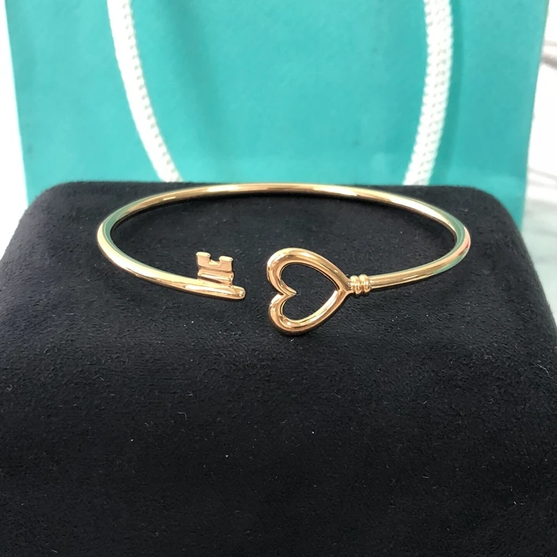 

SHINETUNG S925 sterling silver, stylish and delicate love opening bracelet 1: 1 high-end women's jewelry with logo