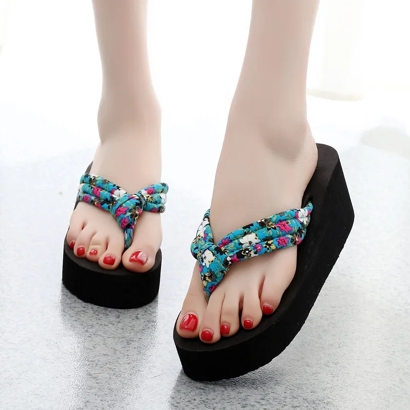 Look at the shoes Новая мода в носить тапочки с рисунком "в елочку", босоножки на высоком каблуке, на толстой подошве; сандалии с цветочным узором; Босоножки с открытым носком, Ladies'slippers - Цвет: Look at the shoes