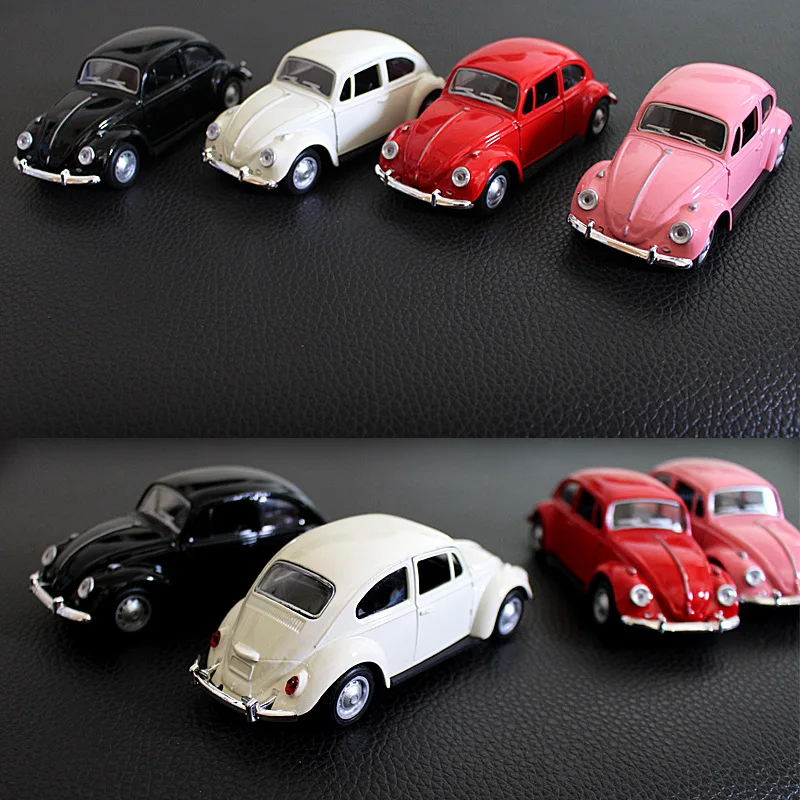 Four color alloy vintage car