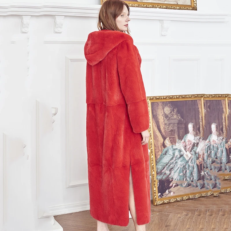 Ftangaiur2019 Winter Import Velvet Mink Fur Coat With Fur Hood Pure Red Color Mink Coats Women's Medium Loss Real Mink Fur Coats