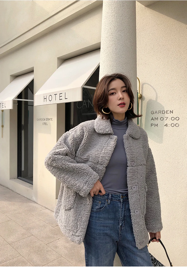 Women Lamb Fur Coat New Autumn Winter Single-breasted Lapel Thicker Jacket Casual Female Overcoat