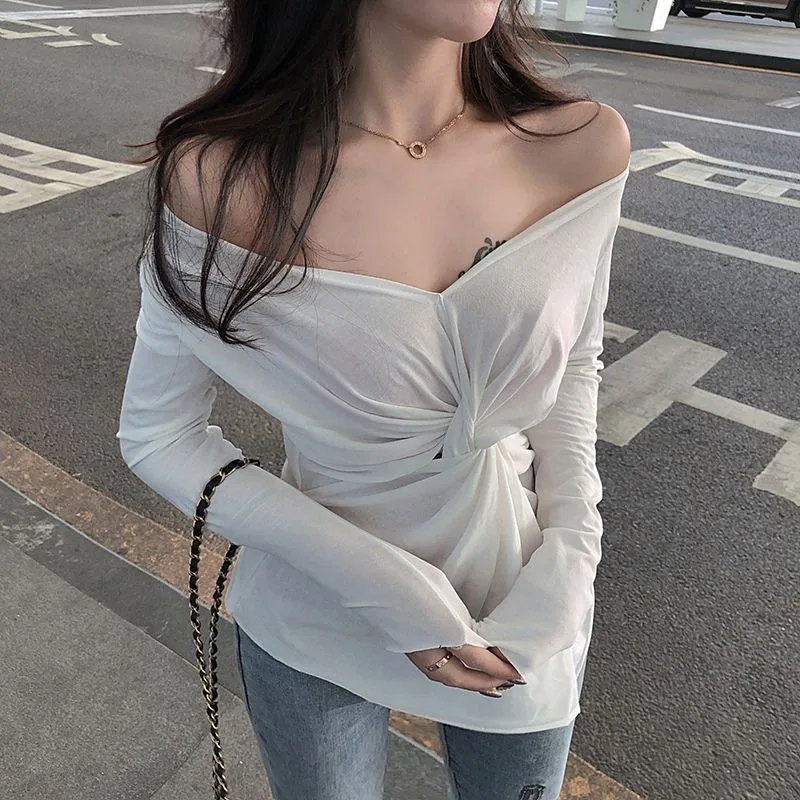 Sexy Slim Women T-Shirt New Autumn Fashion V-Neck Tops Solid Color Loose Long Sleeve Casual Simple T-Shirt Tops Black White
