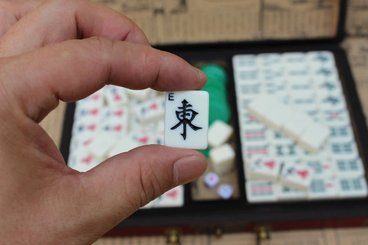 Mahjong портативный складной деревянный ящик Majiang набор настольная игра Mah-jong путешествия доска Игра Домашние развлечения