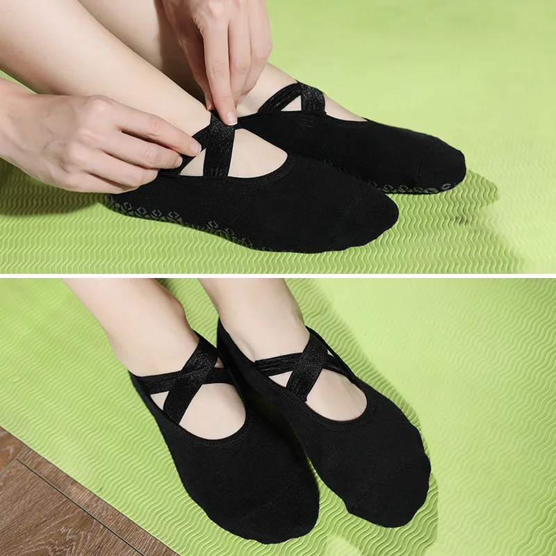 Women Yoga Socks Silicone Non Slip Breathable Pilates Barre Comfortable Sports  Dance Socks Slippers Grips Socks