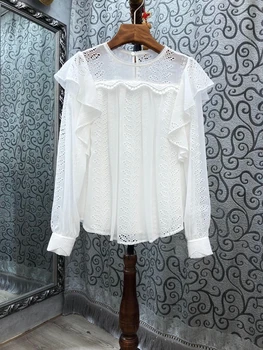 

2020 Early Autumn New Women's round Neck Irregular Wooden Ear Stitching Porous Hollow Long Sleeve Solid Color Shirt 821