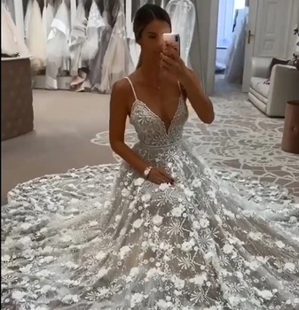 

BGW Sexy Deep V Neck Lace Wedding Dress Sleeveless Backless Spaghetti Stap 3D Flower Beadings Newest Style