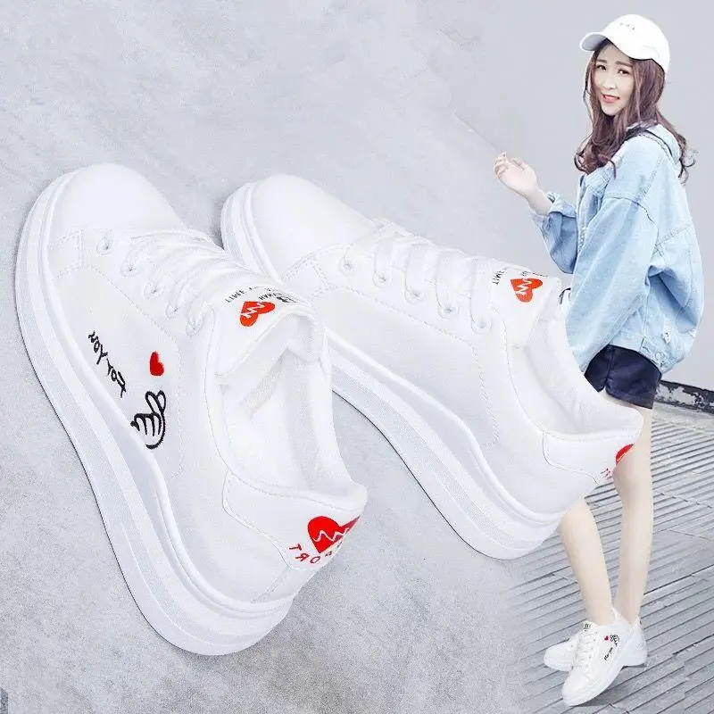 

2019 New Style Small White Shoes Women's Korean-style Base Versatile Flat Students Shoes CHIC Shoe INS Hong Kong Style White Sho