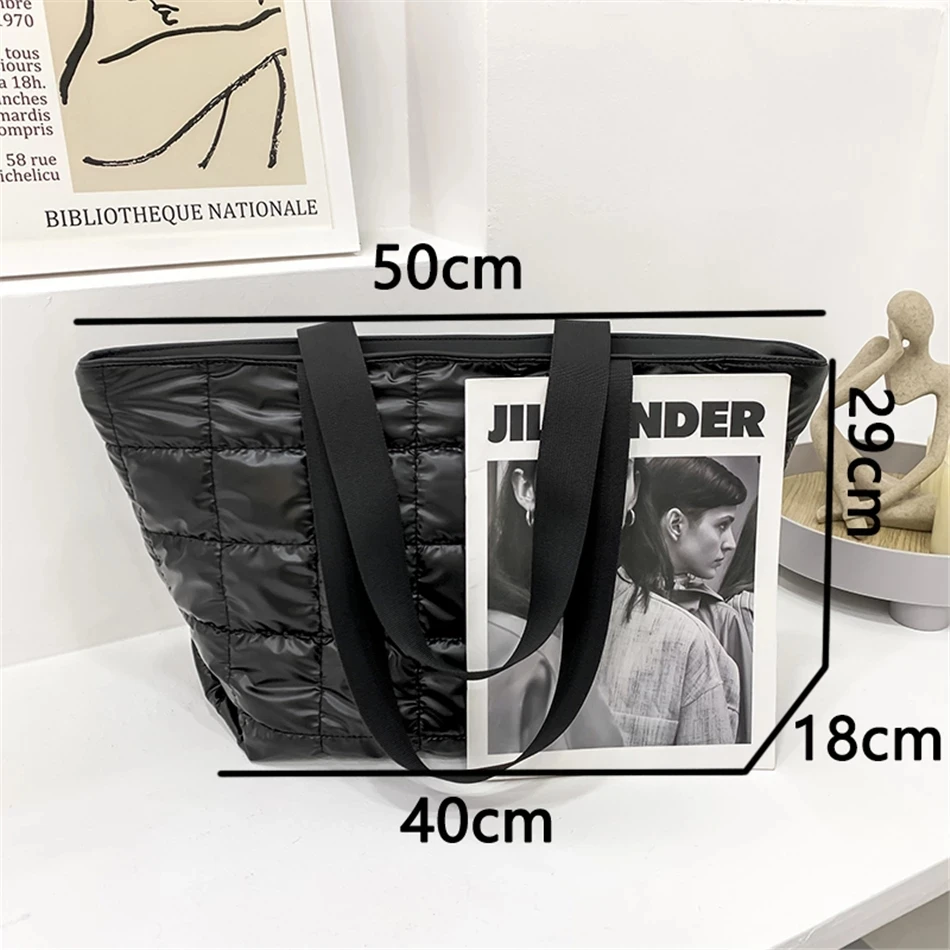 Рисунок 4 - Вместительная женская сумка