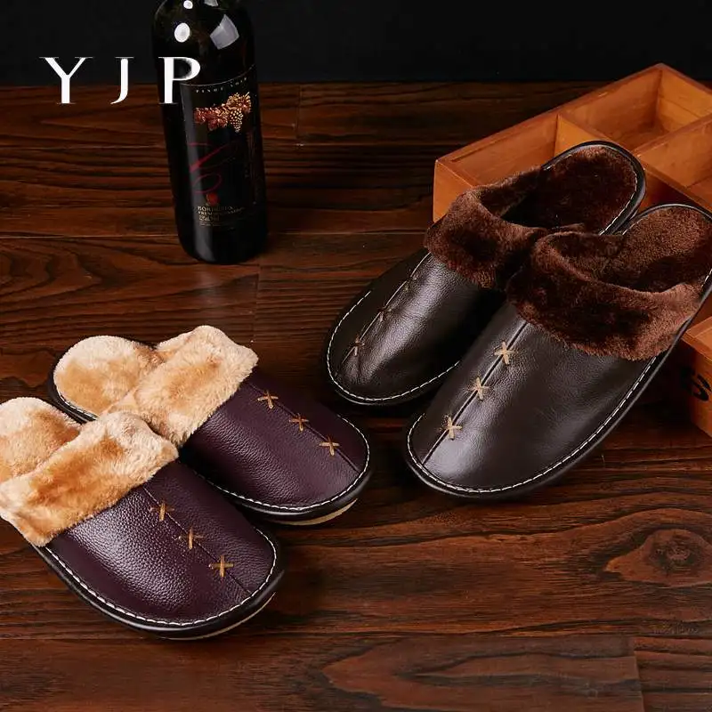 

Men's Winter Home Leather Slippers Brown Plus Thick Soft Warm Men Couple Slipper Warm Fuzzy Cow Leather Fleece Lined Home Shoes