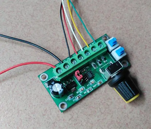 

Stepless DC brusless motor controller PWM DC speed controller PLC motor speed regulator