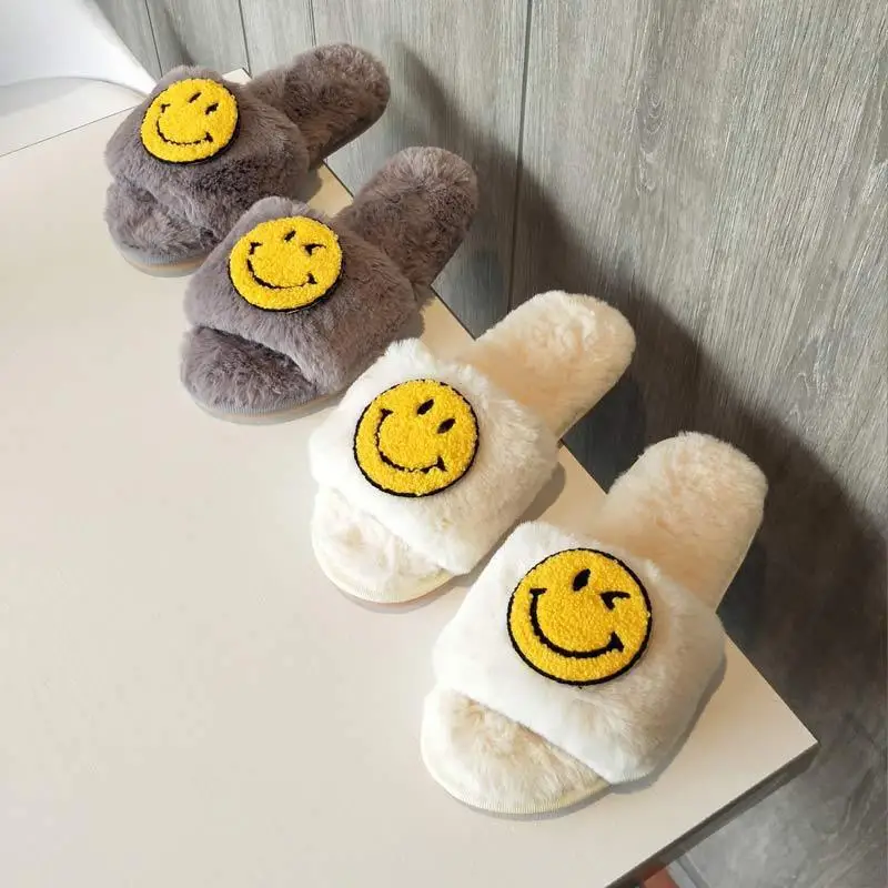 

INS Smiling Face Plush Soft-Sole Home Shoes Women's Home Warm Anti-Slip-Outer Wear Slippers Floor Shoes
