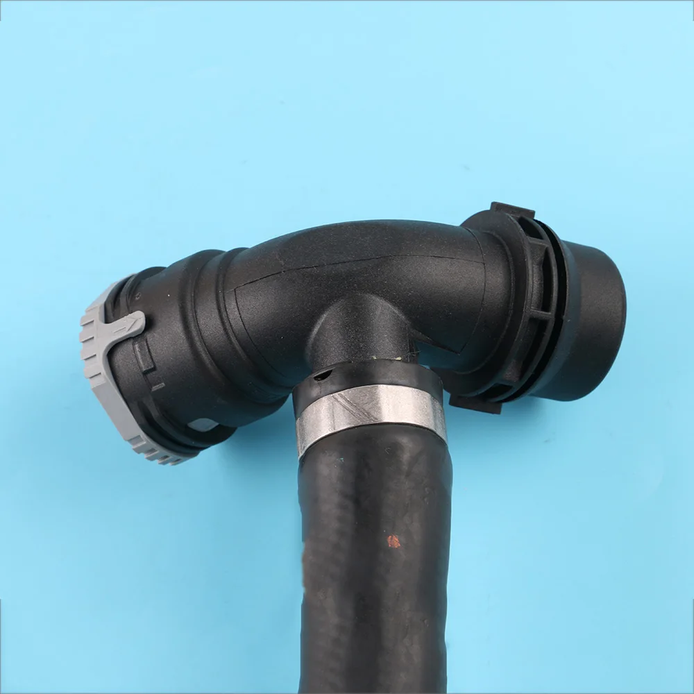 LR005564 For Land Rover 2008-2012 LR2 Engine Cooling Coolant Water Return Hose Pipe