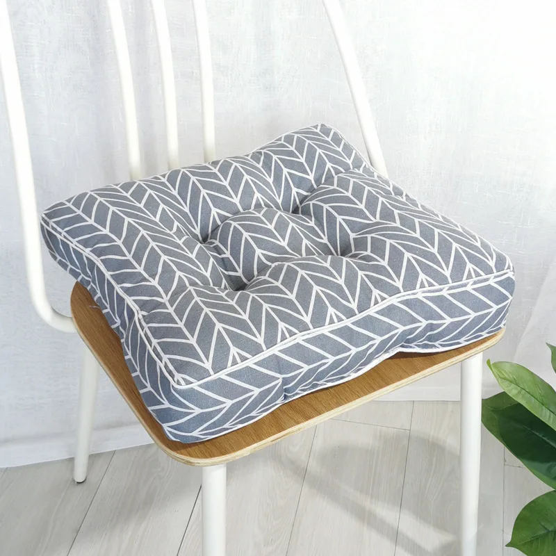 12224634988_1183343707