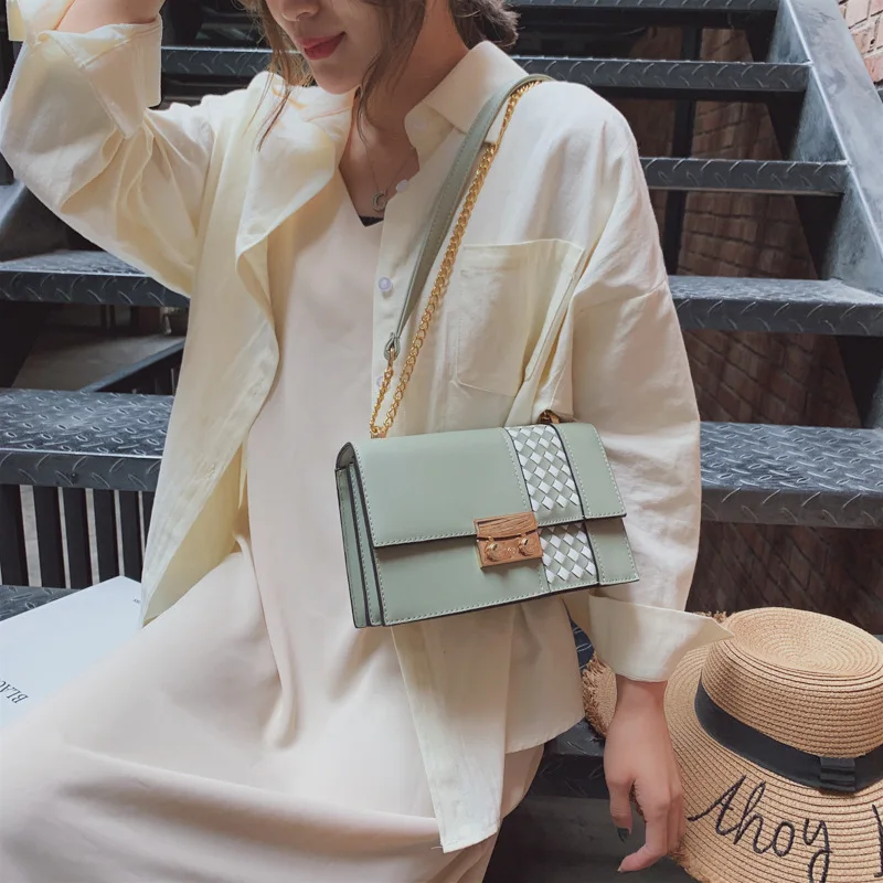 

The new 2019 summer Joker shoulder bag Plaid simple chain Korean Messenger bag
