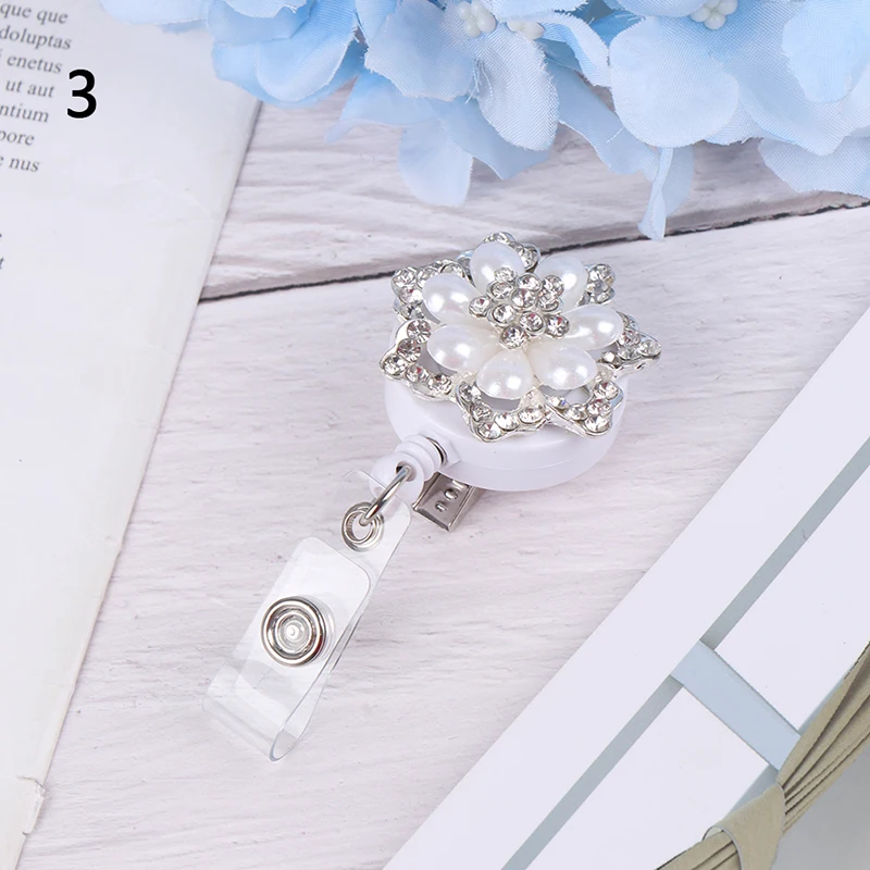 New Arrival 1 PC Top Quality Acrylic Retractable Nurse Badge Reel Fashion Rhinestone Pearl Students ID Card Badge Holder