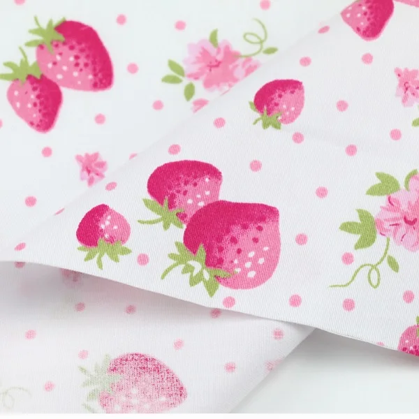 50x40cm strawberry 50x40 см хлопок принты клубника стеганая ткань ручной работы DIY хлопок саржа шитье Детские и Детские простыни платье материал - Цвет: 50x40cm strawberry