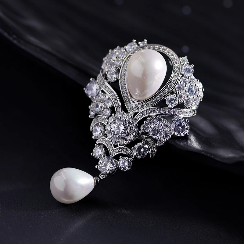 Women's beautiful Cz micro White Shell Pearl Brooches