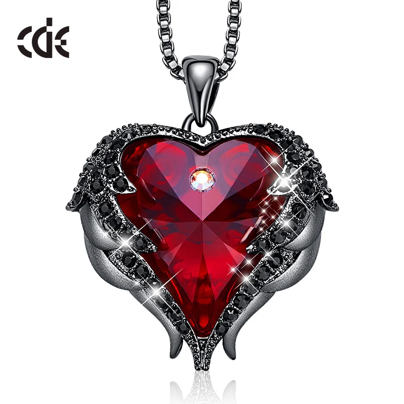 CDE готический черный Крыло ангела Сверкающее красное сердце кристалл от Swarovski