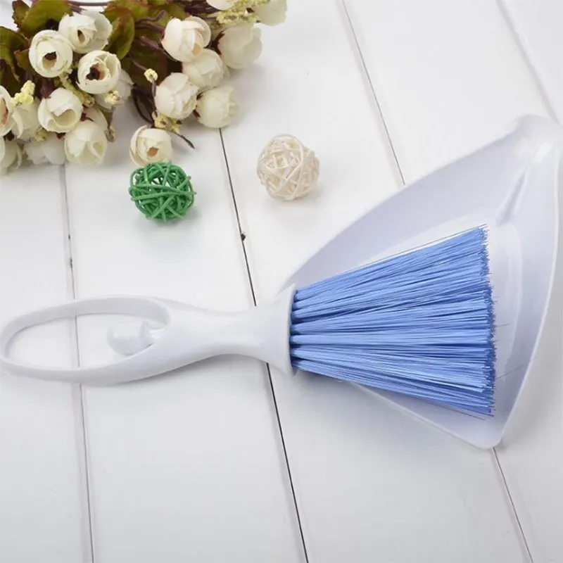 Pet-Hamster-Rabbit-Bath-Sand-Wood-Special-Cleaning-Tools-Supporting-Small-Broom-Dustpan-Brush-Shovel-TB (2)