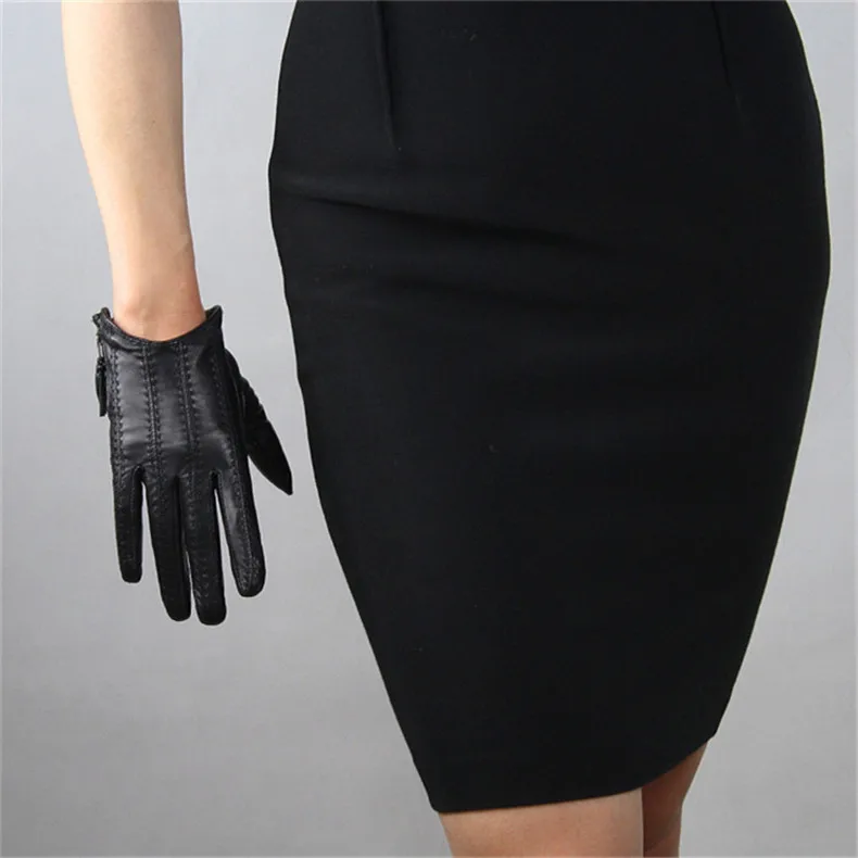 Перчатки для сенсорного экрана из натуральной кожи; импортные перчатки из козьей кожи с кисточками на молнии; короткие Стильные черные перчатки в европейском стиле; женские перчатки для сенсорного экрана; WZP17