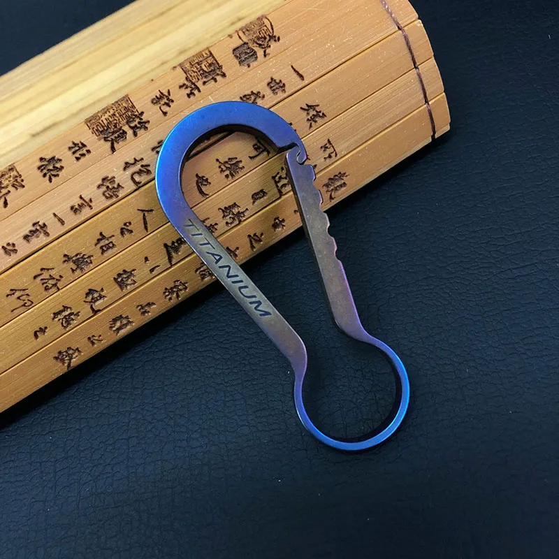 Meetee 40x16mm/60x25mm Titanium Buckle O Ring Key Chain Outdoor Hang for Belt Car Key Pendant Decoration Accessories BF288 - Цвет: Blue