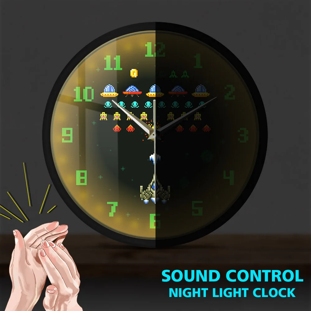 Retro Video Game Space Night Light Wall Clock Alien Invader Pixel Spaceship Sound Activated Watch Quiet Sweep Quartz Timepiece | Дом и сад