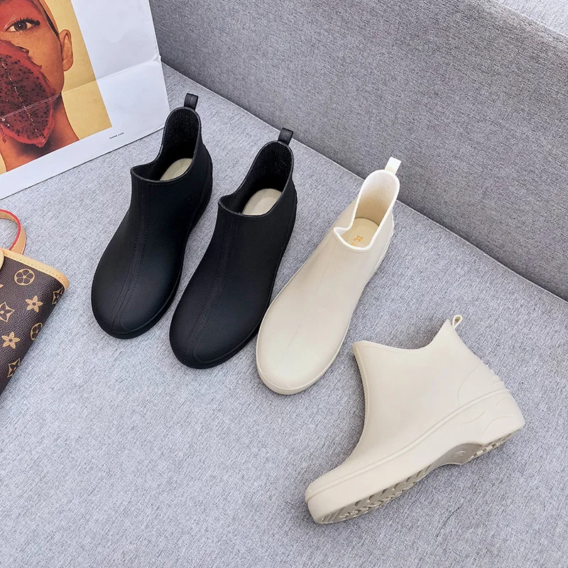 

Chaussure Femme PVC Black Boots Rubber Women Shoes 2020 Autumn Rain Ankle Boots For Women Solid Platform Shoes Woman booties New