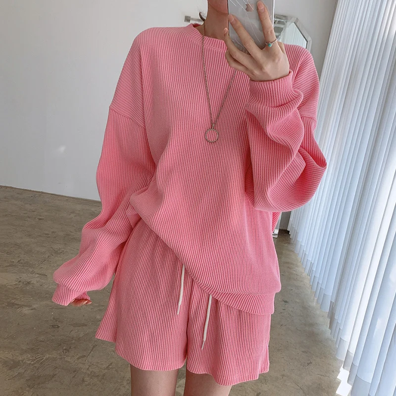 Korea Chic Age-reducing Candy Color Round Neck Loose Long-sleeved Sweater + High-waist Wide-leg Casual Shorts Sports Suit