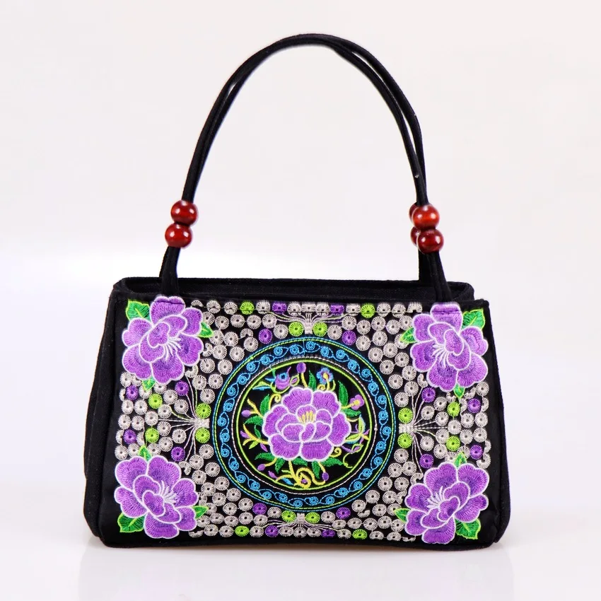 New Fashion Embroidery Women Small handbags National Floral Embroidered Lady Top-handle bags Single-layer Beading Falp Carrier