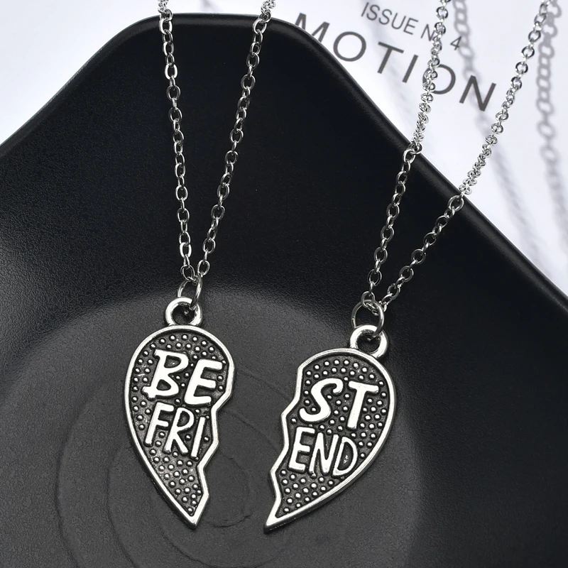 

2 Pcs\Lot Best Friend Necklace Heart Key Padlock Pendant Necklaces Women Friendship Gifts BFF Necklaces Collier Couple Jewelry