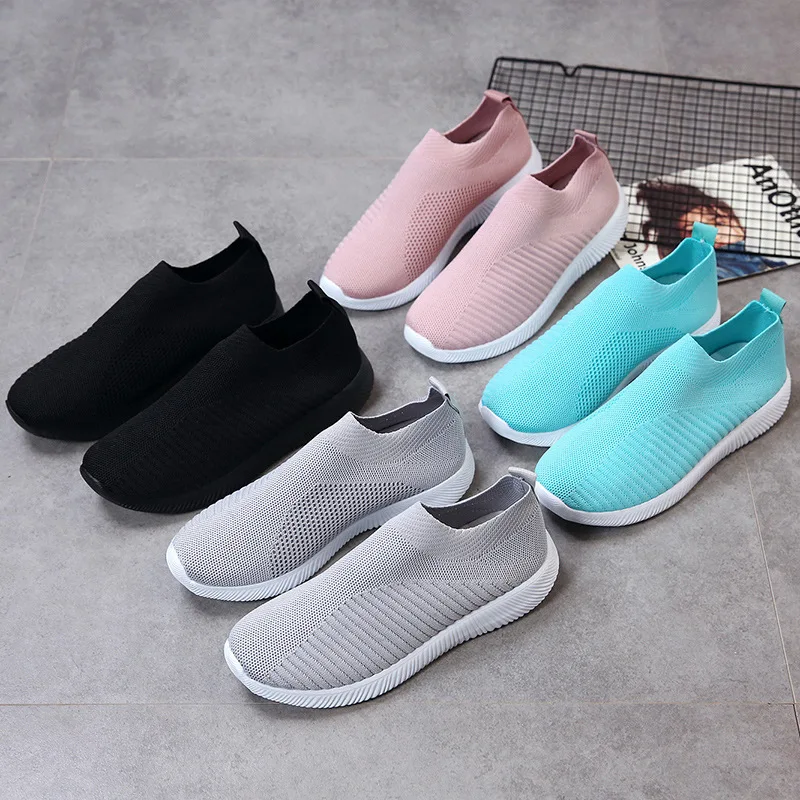 

Women sneakers 2020 knitted casual slip on female flat shoes mesh soft walking footwear women vulcanize shoes tenis feminino