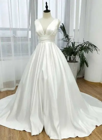 

Sexy Custom Made A-Line V-Neck Long Satin Wedding Dresses with Pockets Corset Back Sweep Train Bridal Gowns for Women