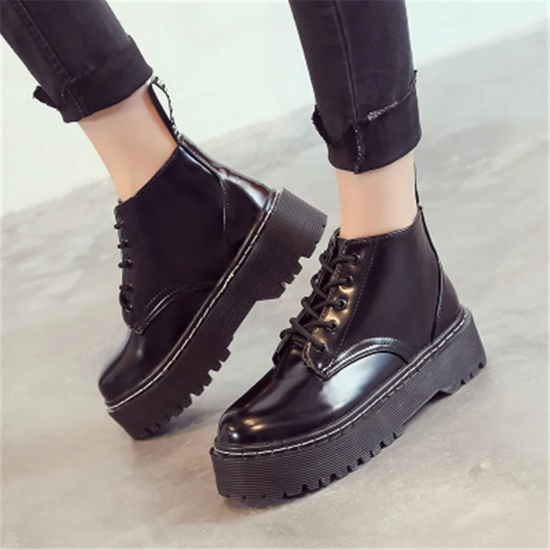 Botines de plataforma plana para mujer, botines de charol, zapatos Creepers  con cordones negros, calzado de moda para fiesta, botas de nieve de felpa -  AliExpress Calzado
