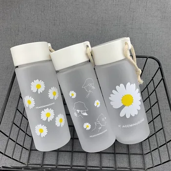 

550ml baby Daisy frosted plastic water bottle without BPA creative transparent water bottle with portable rope travel cup Sale