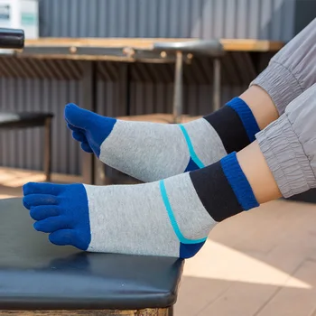 

Creative Five-finger Women Socks Patchwork Striped Mid Breathable Sweet Socks Cotton Soft Art Socks High Quality