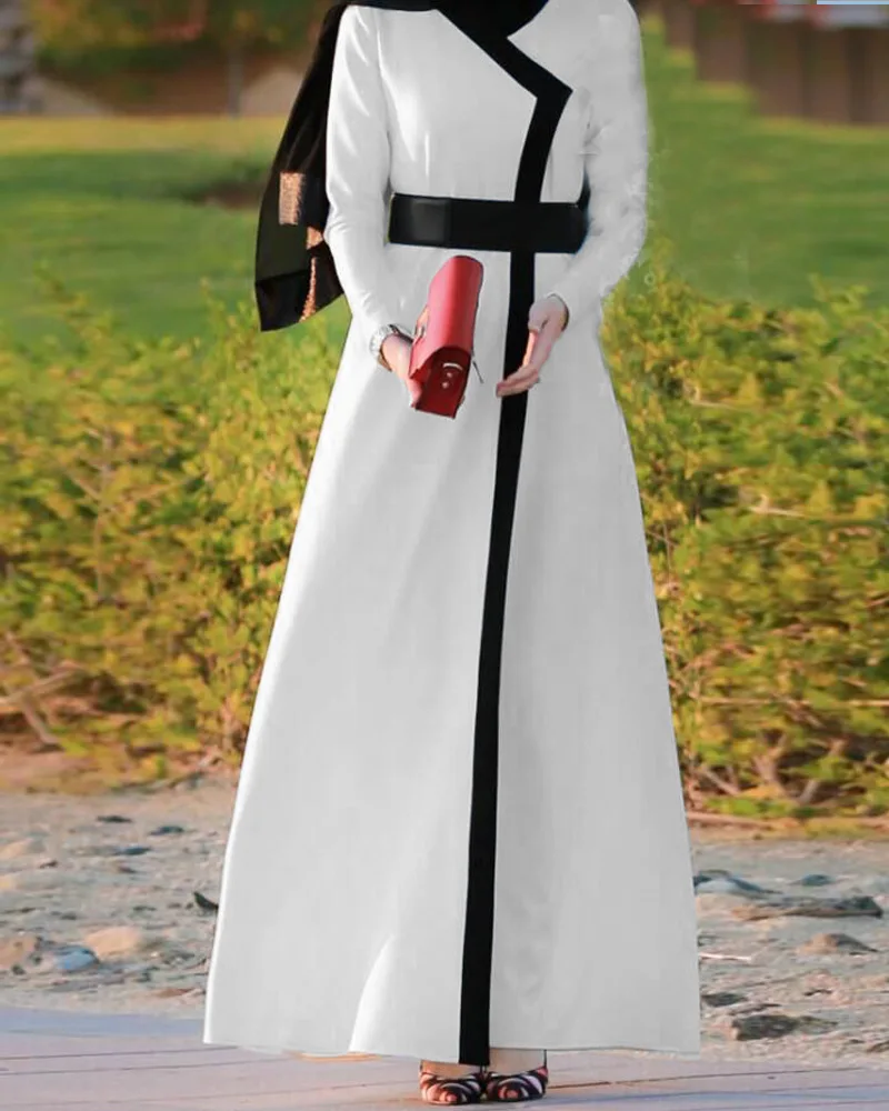 10017941956_838608928