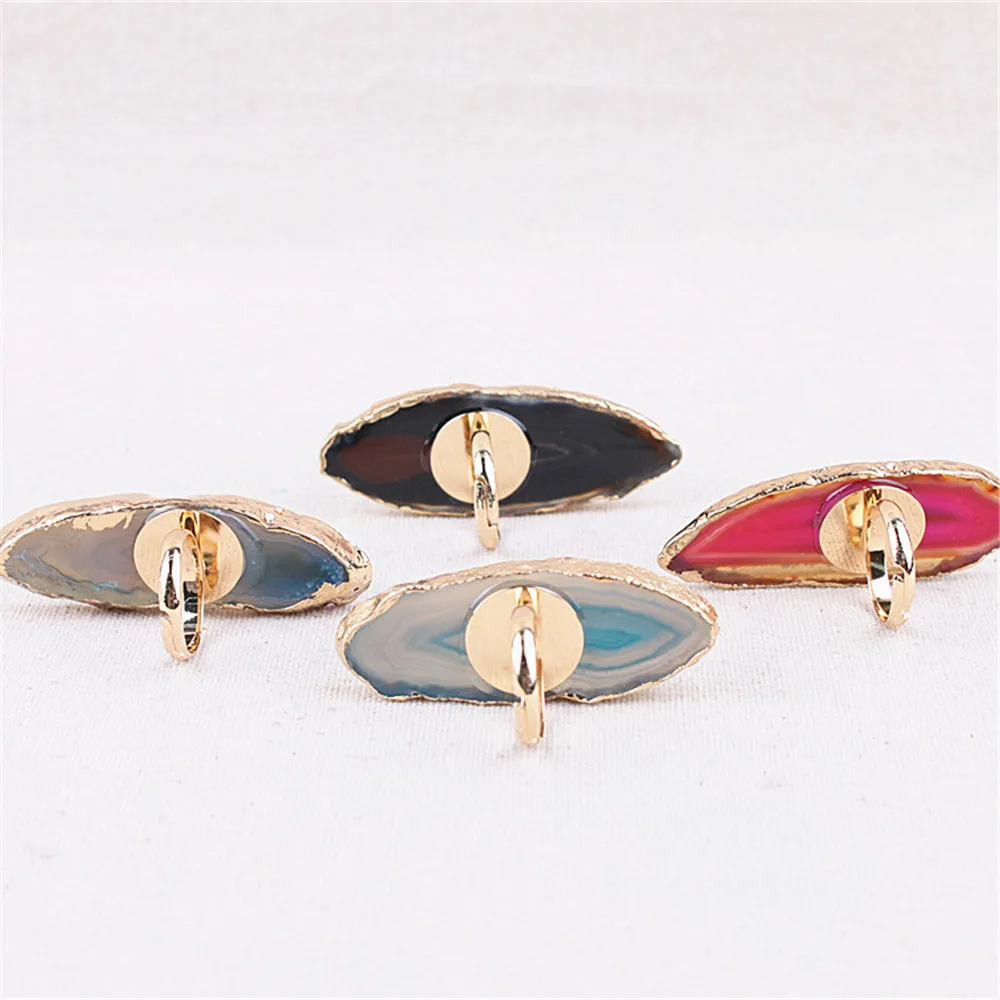 4717363358_1851703848