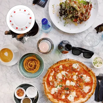 

2Pcs Glass Plate Salad Plate Dessert Food Serving Plate Transparent Fruit Plate