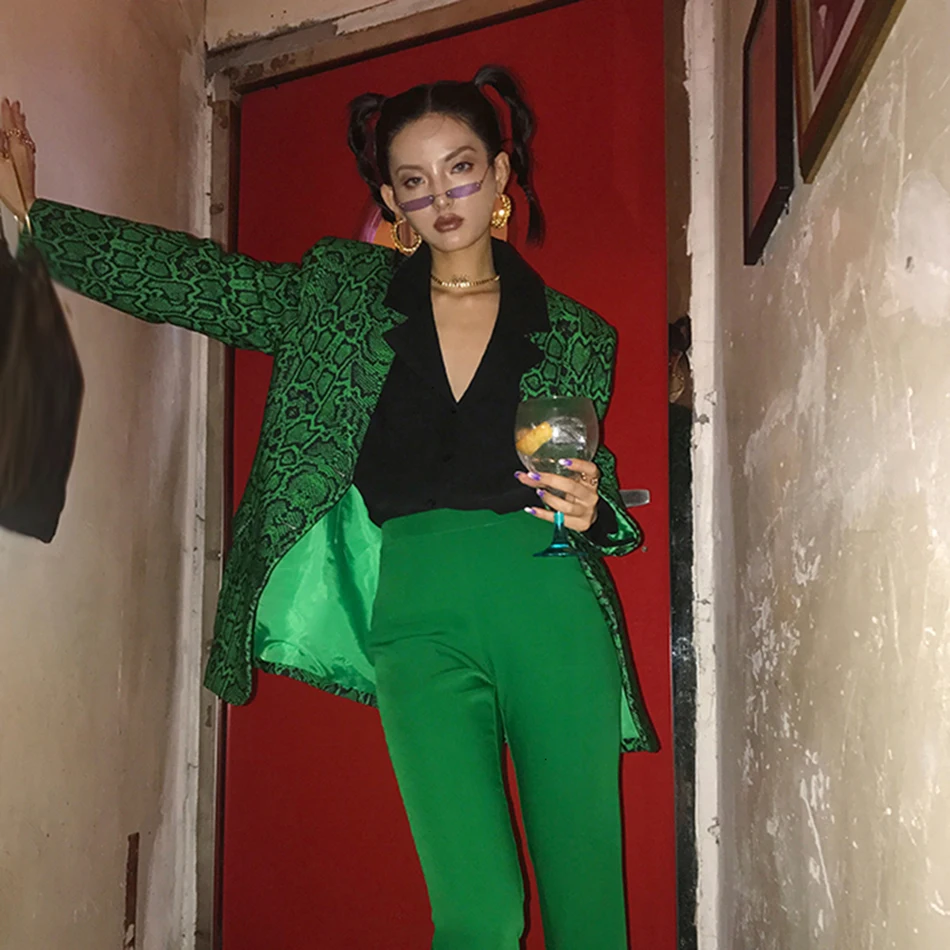 Ha81caf4429fb42568345b0ca0f61edf9O